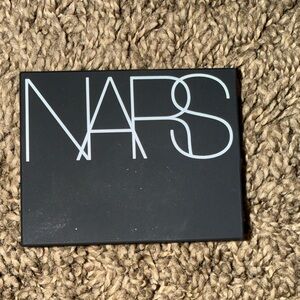 NARS Teased blush bn no box